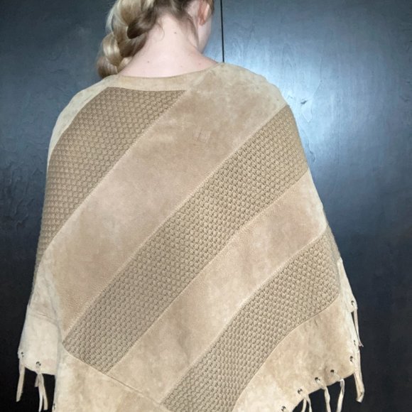 Nevada Suede Fringe Poncho - Picture 3 of 8